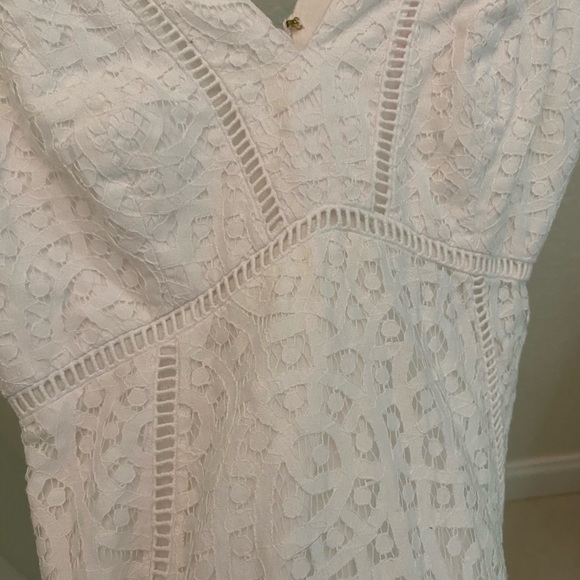 white lilly pulitzer dress - Picture 3 of 3